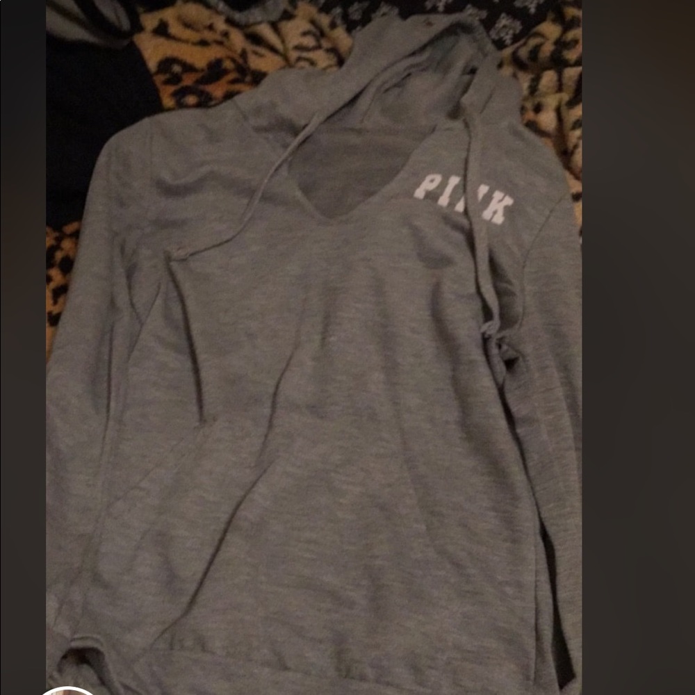 vs longsleeve shirt w hoodie